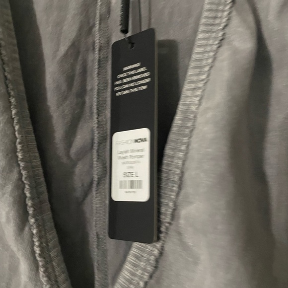 Fashion Nova, V neck Romper, grey, size L - Picture 6 of 8